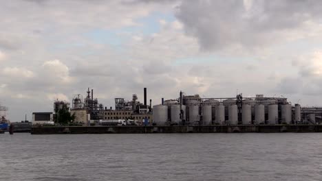 Factory-in-the-harbor-of-Hamburg-on-Elbe-River
