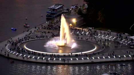Pittsburgh-Fountain-at-The-Point