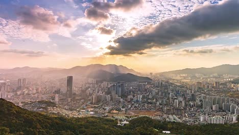 4K.-Zeitraffer-von-Busan-Großstadt-Cityscape-von-Südkorea