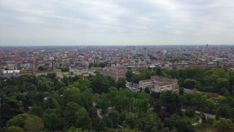 Italien-Tag-Zeit-Mailand-Stadtbild-Park-Luftbild-Panorama-4k