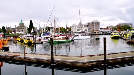 Victoria-Inner-Harbour-y-Columbia-Británica,-Canadá