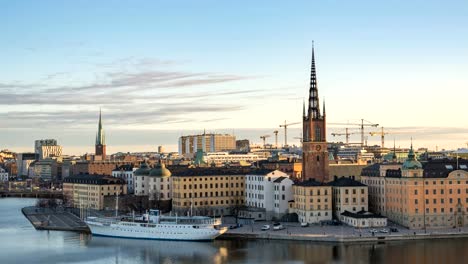 Stockholm-Schweden-Zeitraffer-4K,-Stadt-Skyline-Zeitraffer-in-City-Hall-und-Gamla-Stan