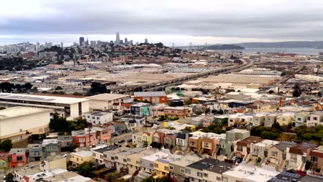 Horizonte-de-la-antena-vista-centro-ciudad-de-San-Francisco-California