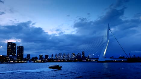 Erasmus-Brücke,-Rotterdam,-Niederlande