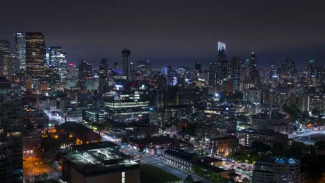 Ciudad-noche-Toronto-horizonte-coches