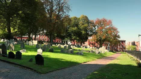 Copp-es-Hill-Burying-Ground-in-Boston-Massachusetts-USA