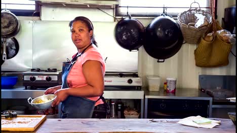 Woman-cooking-in-kitchen