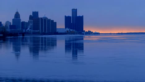 Vista-de-los-edificios-de-Detroit-amanecer