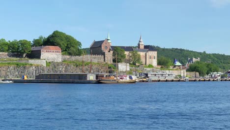 Vista-a-la-ciudad-antigua,-oslo,-Noruega