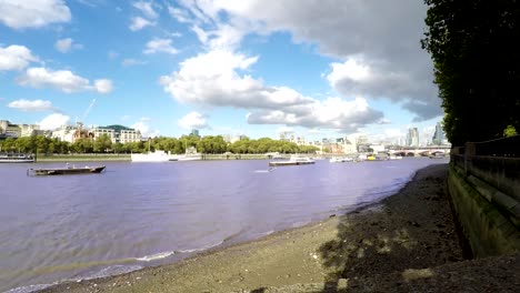 Thames-River,-St.-Paul’s-Cathedral,-Time-Lapse,-London,-Loop