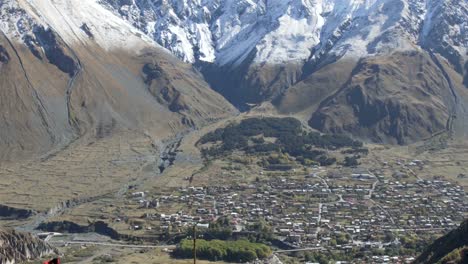 Ancient-Gergeti-Trinity-church-near-mount-Kazbek,-Caucasus-mountains.