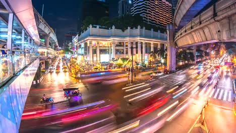 4-K.-lapso-en-intersección-de-noche-en-bangkok,-Tailandia