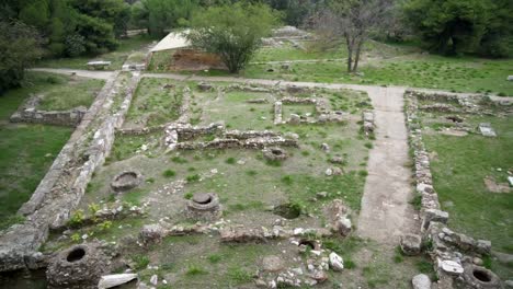 Excavaciones-del-sitio-arqueológico-antiguo.