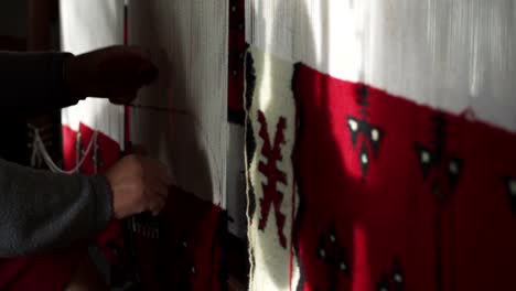 Albanian-traditional-handicrafts-in-Kruja