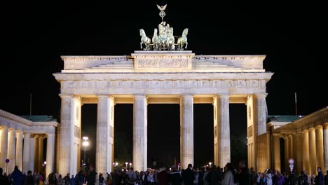 Brandenburger-Tor-bei-Nacht