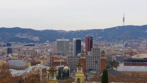 barcelona-edificios-principales-en-el-último-piso-panorama-4-k,-España