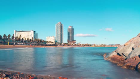 Barcelona-Sonne-Licht-Strand-Bucht-Panorama-\"-4-k-Zeitraffer-Spanien