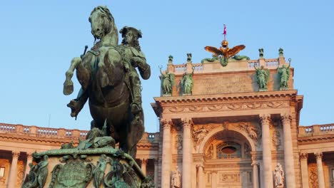 Príncipe-Eugene-de-saboya-estatua-Palacio-Hofburg-Viena