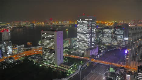 Lapso-de-tiempo-de-la-ciudad-de-Tokyo,-por-la-noche