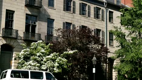 Closeup-Typical-Beacon-Street-Boston-Residential-Building