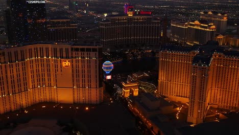 Vista-aérea-de-las-Vegas,-Nevada-del-Strip-de-Las-Vegas-de-noche