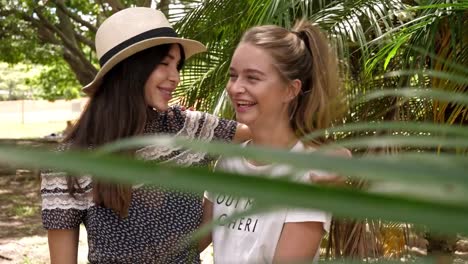 Laughing-ladies-in-park