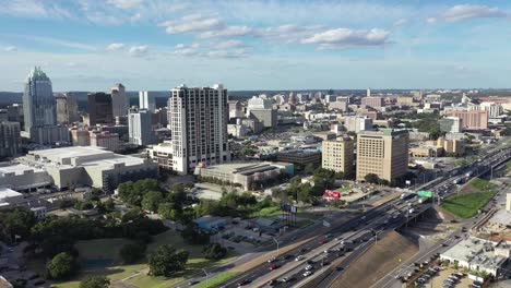 Aerial-of-Downtown-Austin,-Texas