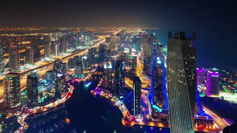 Dubai-Marina-Nacht-Beleuchtung-Dach-Top-Panorama-4-k-Zeit-verfallen-Vereinigte-Arabische-Emirate