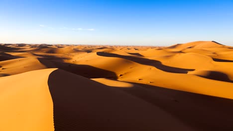 Wüste-Sanddünen-Wellen-Sonnenaufgang-timelapse