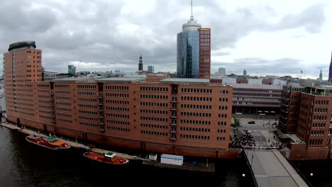 Pan,-Lift-bridge,-Mahatma-Gandhi-Bridge,-HafenCity,-Hamburg,-Lifting-Bridge,-Bascule-Bridge,-4K