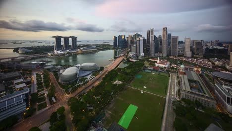 4-k-UHD-schöne-Zeitraffer-von-Sonnenaufgang-Nacht-zum-Tag-in-Singapur