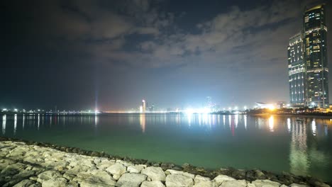 La-noche,-lapso-de-tiempo-de-la-vista-panorámica-de-abu-dhabi