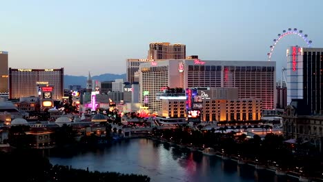 Blick-auf-den-Las-Vegas-Strip-bei-Sonnenuntergang-Timelapse