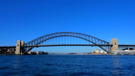 Puente-del-puerto-de-sidney-y-la-ópera-de-Sydney