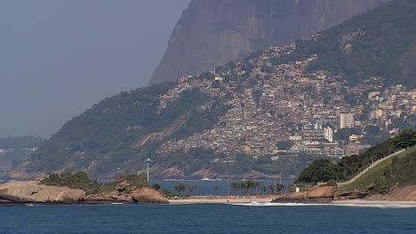 Low-angle-aerial-shot-of-Ipanema-Beach,-Rio-de-Janeiro