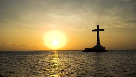 Catholic-cross-in-the-sea