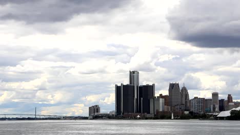 Timelapse-de-Detroit,-Michigan-y-el-puente-Ambassador