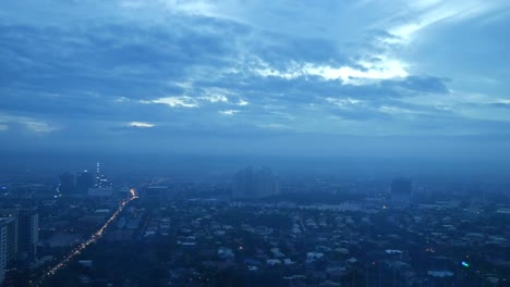 Traffic-and-cityscape-in-Manila