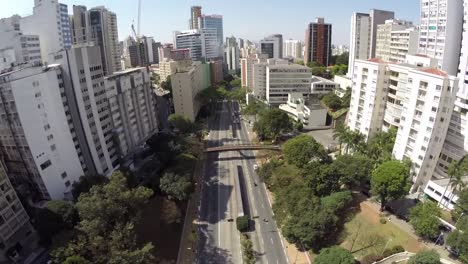 Vista-aérea-de-San-Pablo,-Brasil,-en-el-centro-de-la-ciudad