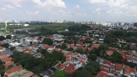 Flying-in-Sao-Paulo-city,-Brazil