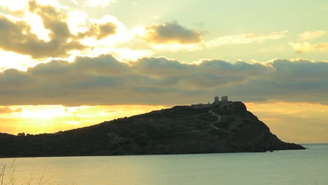 Templo-griego-de-Poseidón,-cabo-Sounio