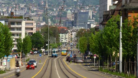 der-Schweiz-Tag-leichte-Zürich-Stadt-Straßenbahn-Fahrt-Pov-Panorama-4k-Zeitraffer