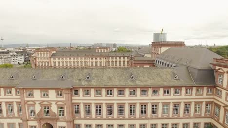 Vuelo-de-Drone-sobre-Universidad-de-Mannheim