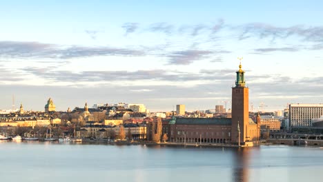 Stockholm-Schweden-Zeitraffer-4K,-Stadt-Skyline-Timelapse-im-Rathaus