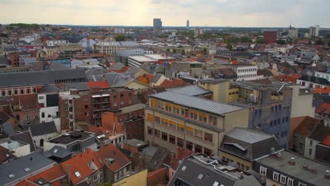 Vistas-de-la-ciudad-de-Gante-de-Bélgica-desde-la-parte-superior