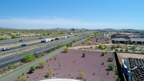 Aéreo-carretera-Arizona-Pan-del-nuevo-sitio-de-la-construcción-de-viviendas