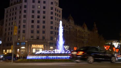 colore-Nachtlicht-barcelona-traffic-circle-4-k-Spanien