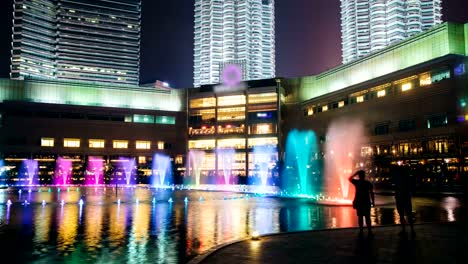 Time-lapse-of-fountains-near-petronas-towers-in-Kuala-Lumpur