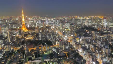Zeitraffer---schöne-Tokio-Landschaft-in-der-Nacht
