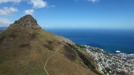 aerial-pan---lions-head-to-downtown